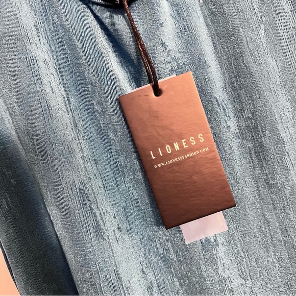 NWT Lioness Montanna mini dress blue - Picture 8 of 10